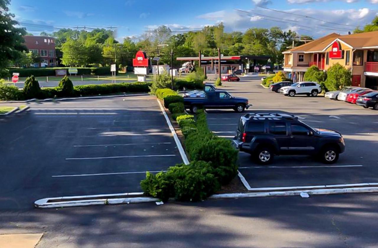 Oyo Hotel Edison Nj Route 1 Екстер'єр фото