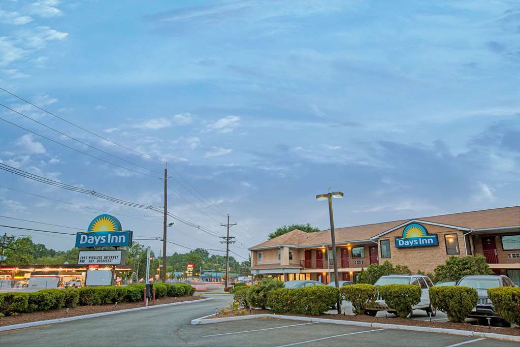 Oyo Hotel Edison Nj Route 1 Екстер'єр фото