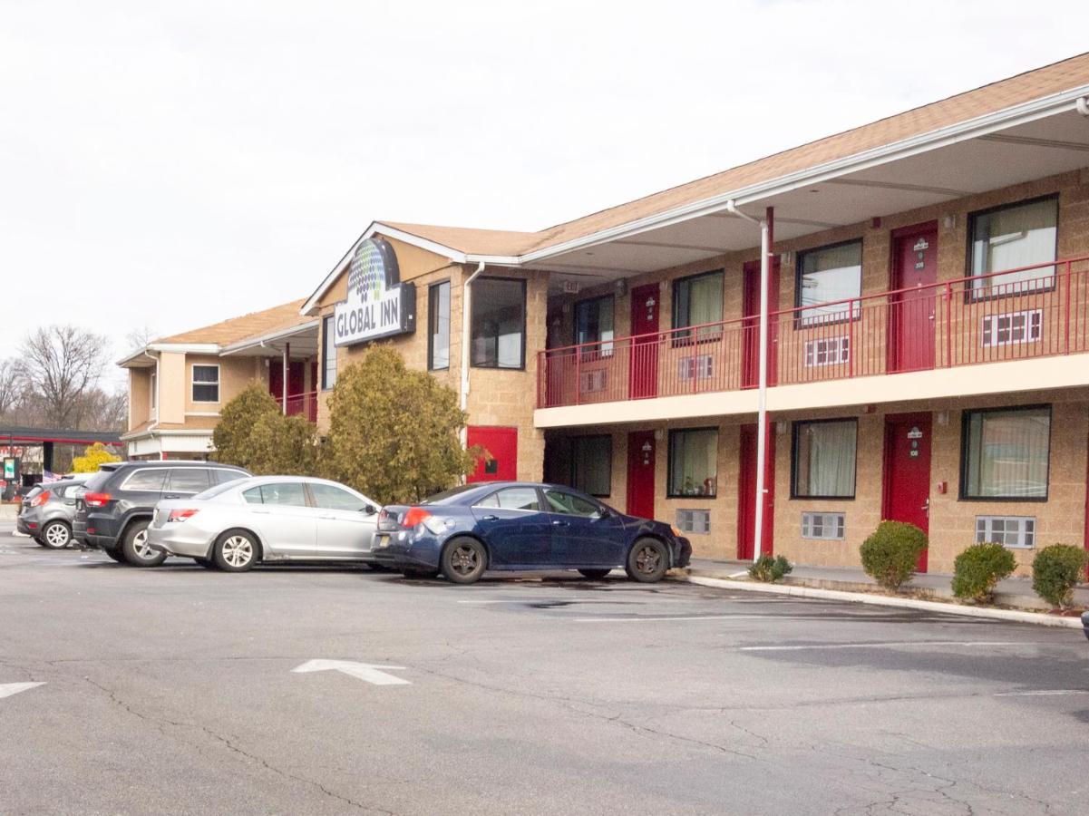 Oyo Hotel Edison Nj Route 1 Екстер'єр фото